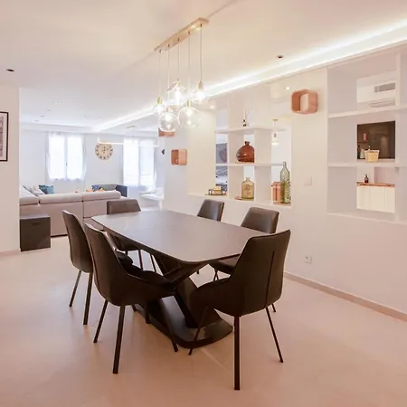 Sejournez Au Coeur De Saint-tropez. Appartement Saint-Tropez